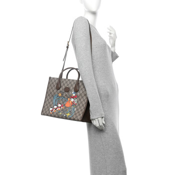 GUCCI X DISNEY GG Supreme Monogram Donald Duck Retro Interlocking G Tote Bag Beige Multicolor New Acero