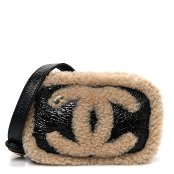 CHANEL Shiny Crumpled Sheepskin Shearling Waist Bag Black Beige