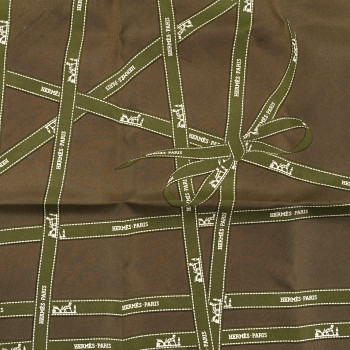 HERMES Silk Bolduc Pocket Square 45 Vert