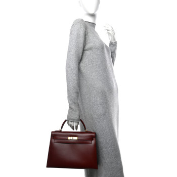 HERMES Box Kelly Sellier 32 Rouge H