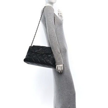 CHANEL Calfskin Double Stitch Large Hamptons Flap Bag Black