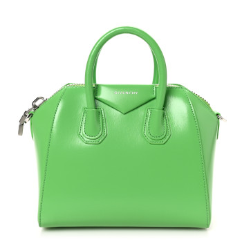 GIVENCHY Shiny Lord Calfskin Antigona Absynthe Green