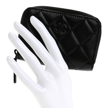 CHANEL Lambskin Quilted Zip Coin Purse So Black