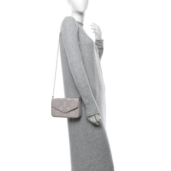 LOUIS VUITTON Empreinte Monogram Giant Felicie Pochette Brume Quartz