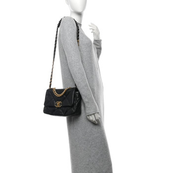 CHANEL Lambskin Quilted Medium Chanel 19 Flap Black