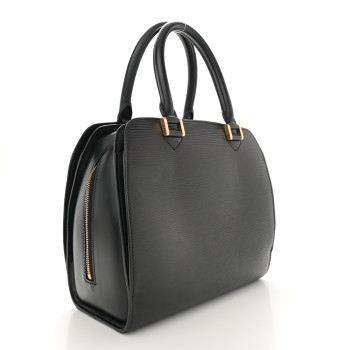 LOUIS VUITTON Epi Pont-Neuf Black