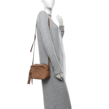 GUCCI Pebbled Calfskin Small Soho Disco Bag Camelia