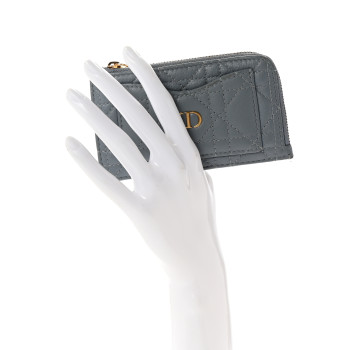 CHRISTIAN DIOR Supple Calfskin Cannage Caro Cosmos Zipped Card Holder Cloud Blue