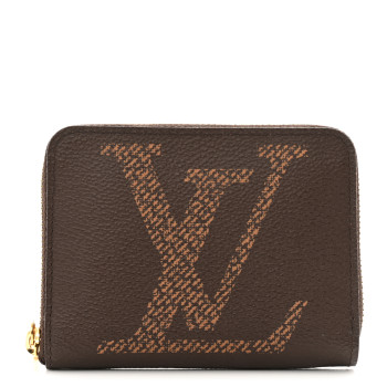 LOUIS VUITTON Monogram Giant Zippy Coin Purse