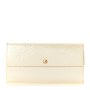 LOUIS VUITTON Vernis Sarah Wallet Perle