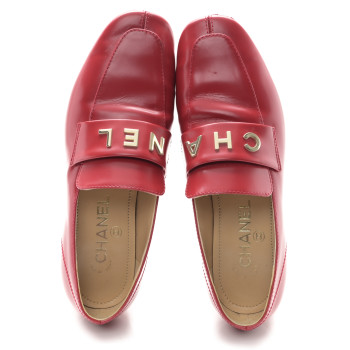 CHANEL Shiny Calfskin Logo Loafers 36.5 Red
