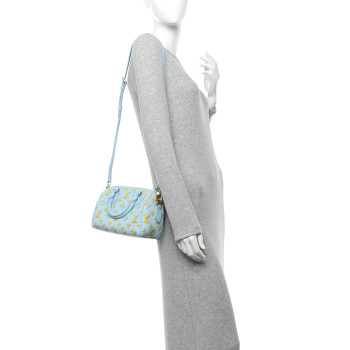 LOUIS VUITTON Empreinte Monogram Speedy Bandouliere 20 Baby Blue LOUIS VUITTON Empreinte Monogram Speedy Bandouliere 20 Baby Blue