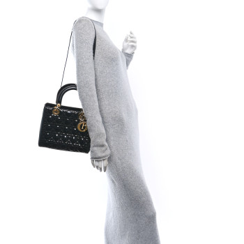 CHRISTIAN DIOR Patent Cannage Medium Lady Dior Black