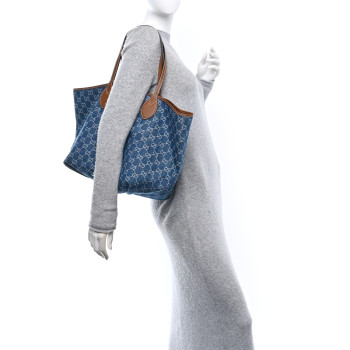 GUCCI New Denim GG Monogram Calfskin Large Totissima Tote Blue