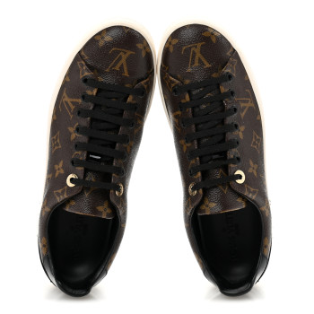 LOUIS VUITTON Patent Monogram Frontrow Sneakers 39