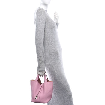 HERMES Taurillon Clemence Picotin Lock 22 MM Mauve Sylvestre