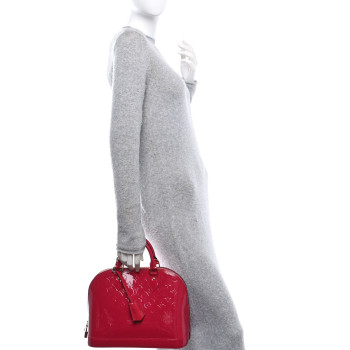 LOUIS VUITTON Vernis Alma PM Rose Indien