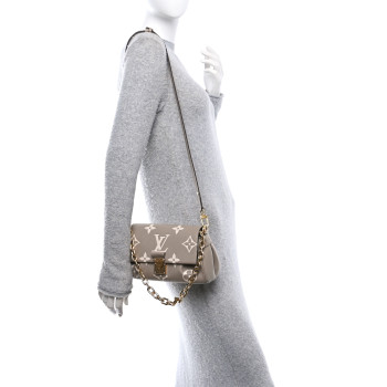 LOUIS VUITTON Empreinte Monogram Giant Favorite Tourterelle Creme