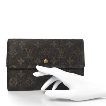 LOUIS VUITTON Monogram Passport Organizer Wallet