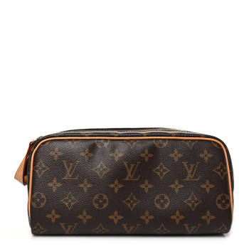 LOUIS VUITTON Monogram Dopp Kit Toilet Pouch
