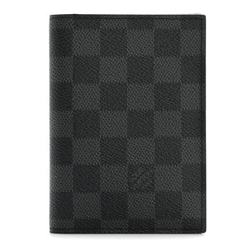 LOUIS VUITTON Damier Graphite Passport Cover