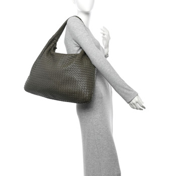 BOTTEGA VENETA Nappa Intrecciato Large Veneta Hobo Fume