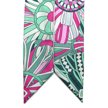 HERMES Silk Les Flots du Cheval Twilly