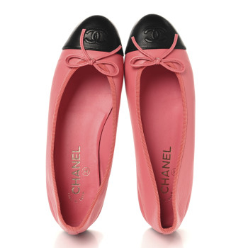CHANEL Lambskin Cap Toe CC Ballerina Flats 39 Coral Black