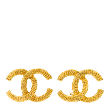 CHANEL CC Clip On Earrings Gold