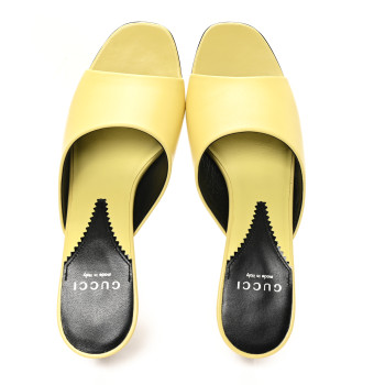 GUCCI Malaga Kid Interlocking G Sandals 38 Banana