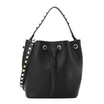 VALENTINO GARAVANI Grained Calfskin Rockstud Bucket Bag Black