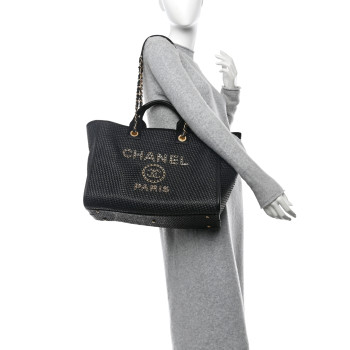 CHANEL Straw Raffia Calfskin Chain Medium Deauville Black