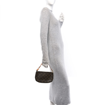 LOUIS VUITTON Monogram Pochette Accessories