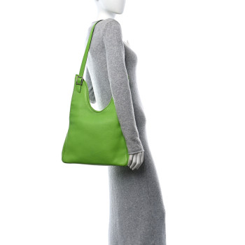 HERMES Taurillon Clemence Massai PM Vert Cru