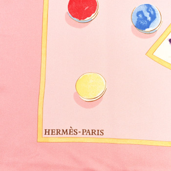 HERMES Silk Le Jeu des Petits Bonheur Scarf 90