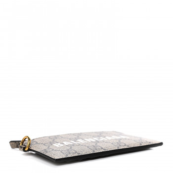 バレンシアガ コラボ Gucci Balenciaga Card Case Strap Beige Gucci x Balenciaga The Hacker Project Card Case Beige in